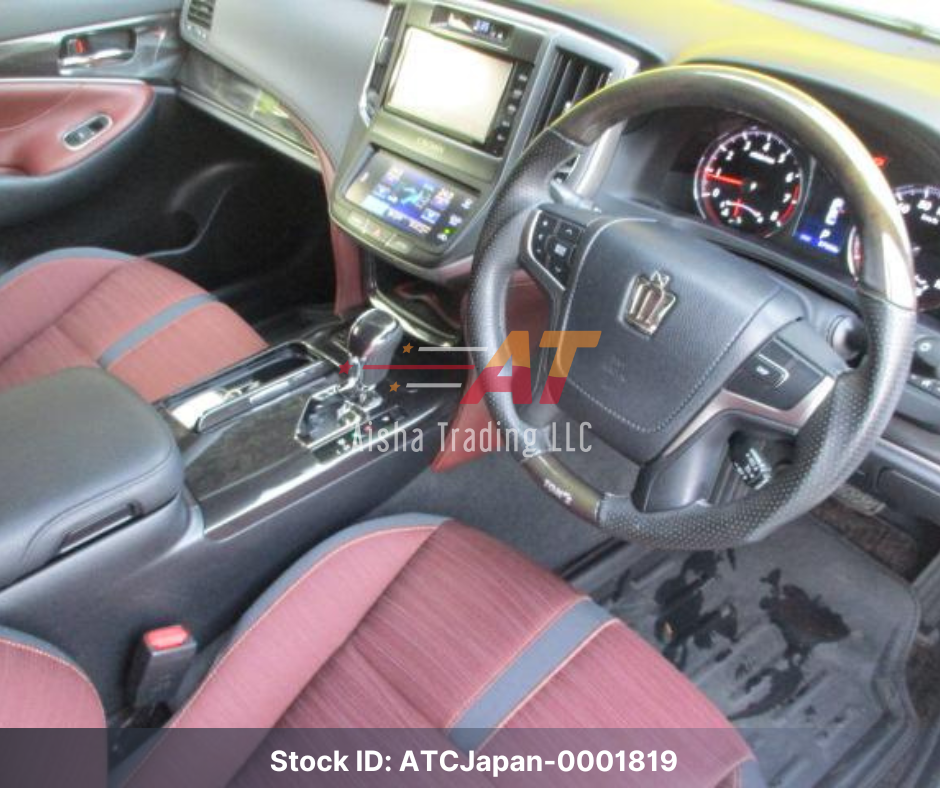 2015 Toyota Crown